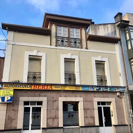 Piso Centrico Muy Cerca De La Playa De Salinas * Piedras Blancas